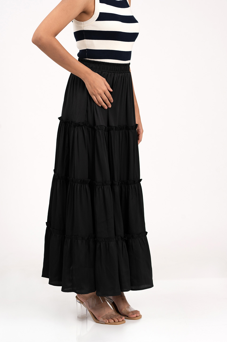 Twirl Noir Skirt3
