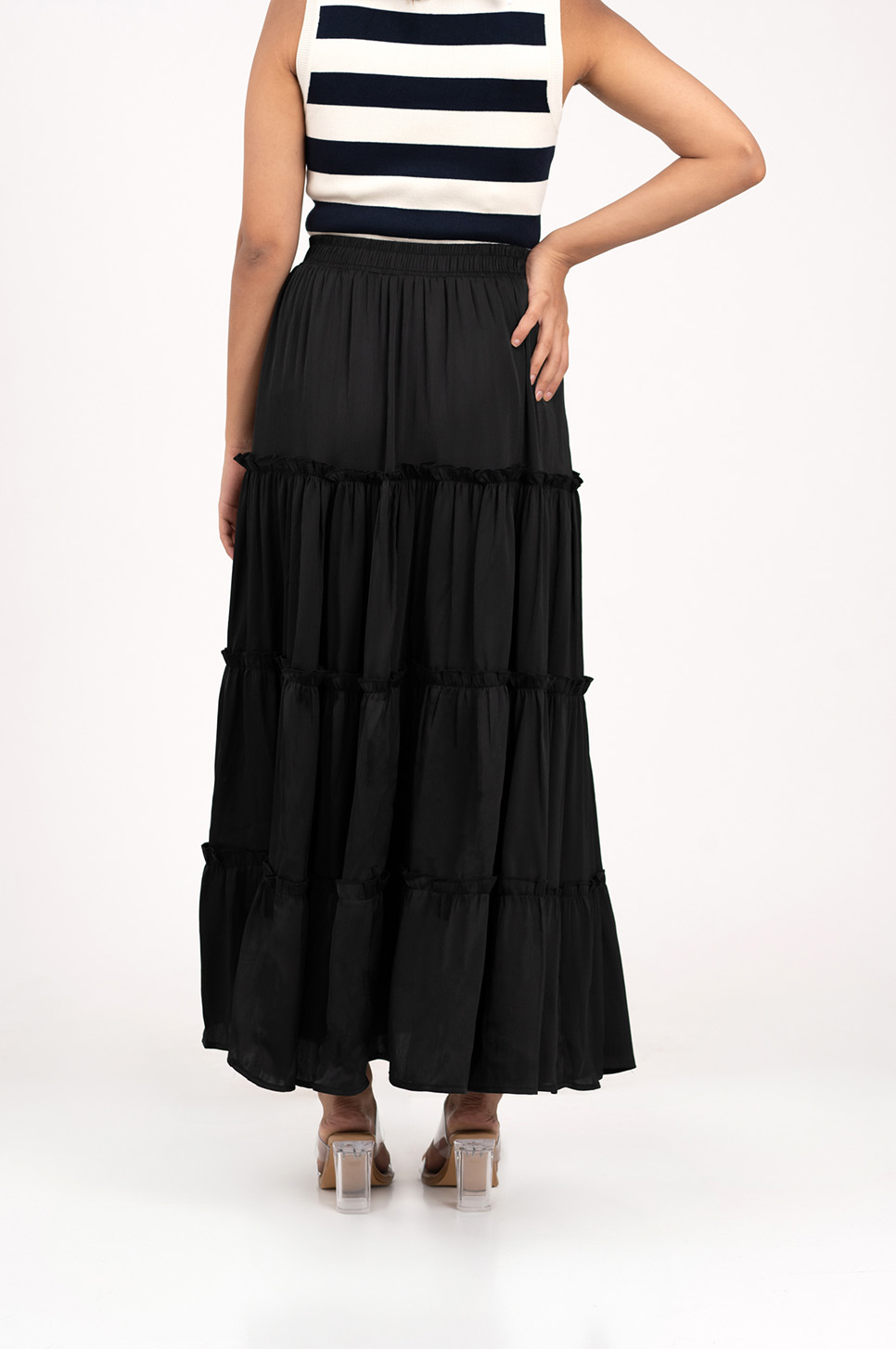 Twirl Noir Skirt5